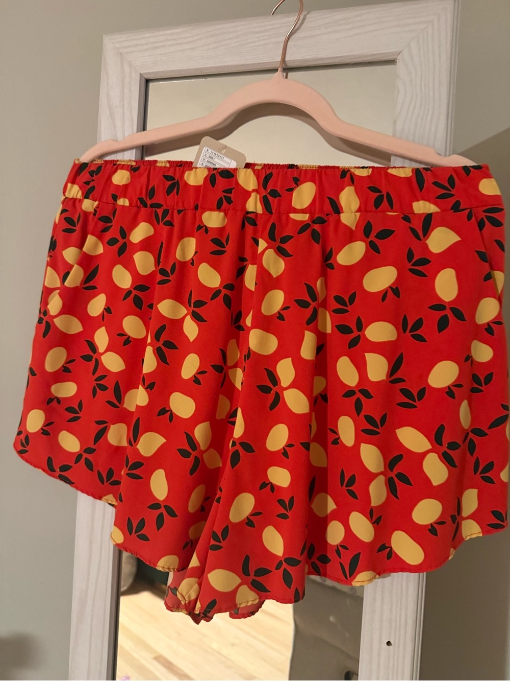 Anthropologie Glamorous Orange Lemon-Print Mini shorts with tags